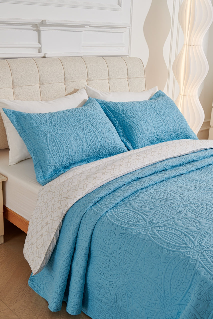 3 Pc Oversized Bedspread Coverlet Set Blue Color