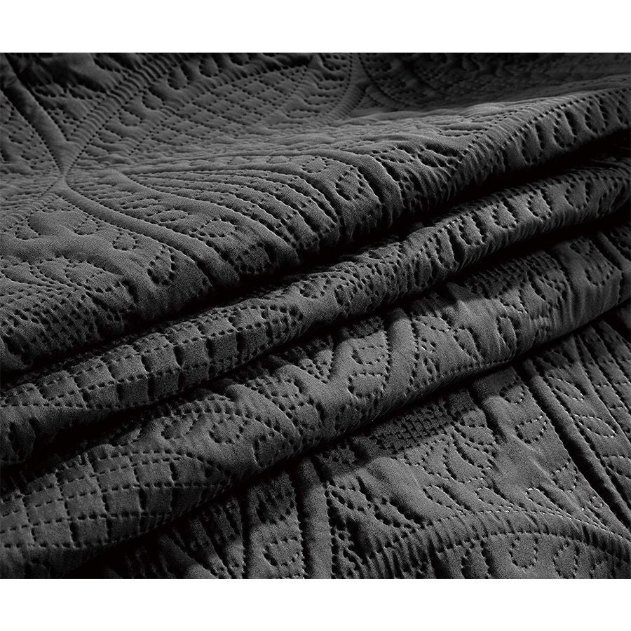 3 Pc Oversized Bedspread Coverlet Set Black Color