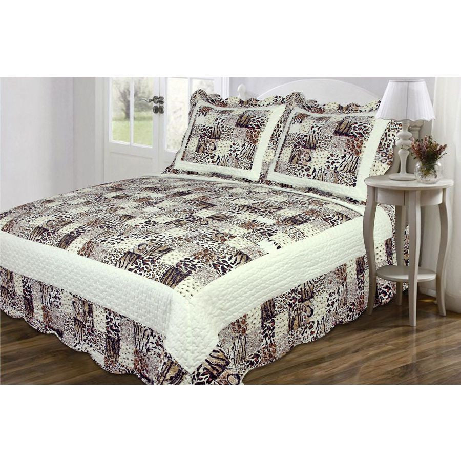 bedspread quilt animal print