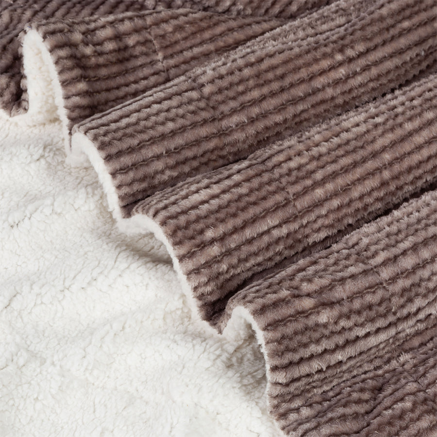 Luxury Ultra Plush Fleece & Sherpa Throw Blanket  52” x 71”