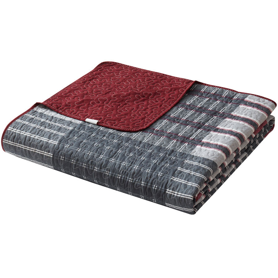 3 PCS Quilt Bedspread Coverlet Red and White Patchwork Design