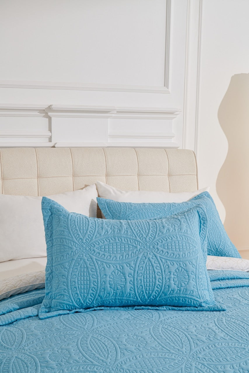 3 Pc Oversized Bedspread Coverlet Set Blue Color